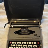Macchina da scrivere Smith-Corona Corsair