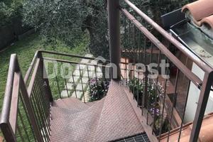 Loft / Open Space di 90 m² con 3 locali e posto au
