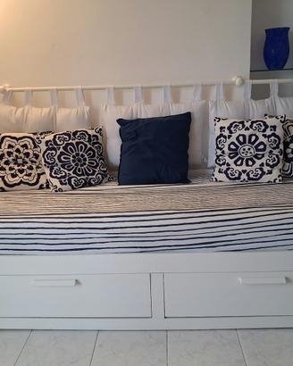 Letto con letto estraibile