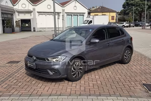 VOLKSWAGEN Polo 1.0 Edition Plus
