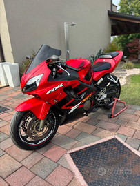 Honda cbr 600