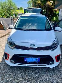 kia pucamto GTLINE