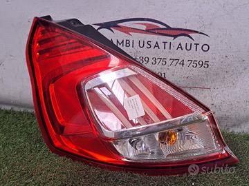STOP FANALE POSTERIORE SINISTRO FORD Fiesta 6° Se