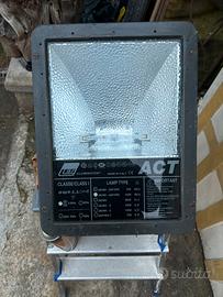 Faro alogeno professionale