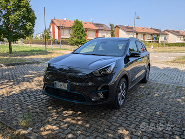 Kia e-niro 64 style 11kw OBC