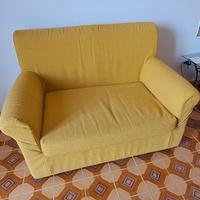Divano 2 posti con letto a scomparsa