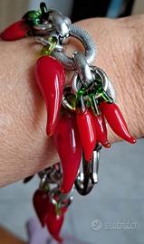 Bracciale con peperoncini 