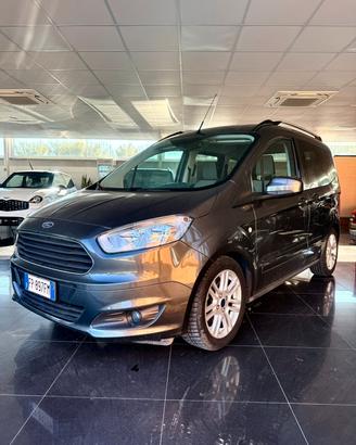 Ford Tourneo Courier 1.5 TDCI 75 CV Titanium