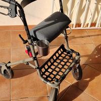 carrello per anziani