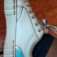 scarpe con suola alta