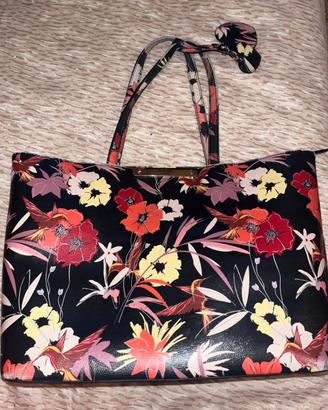 Borsa guess nera floreale