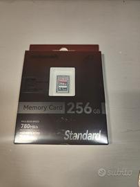 scheda CF express a 256 sony nuova