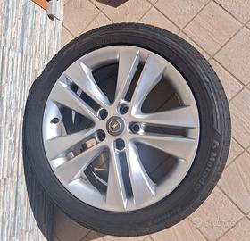 4 gomme NUOVE ESTIVE e 4 cerchi