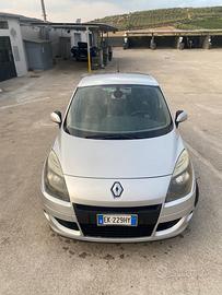 Renault Scenic 1.5 DCI 110CV