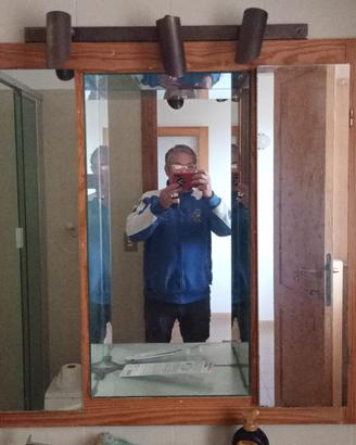 Specchio bagno con sportelli