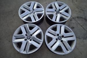 Cerchi In Ferro Da 16" Per Renault Clio 2025