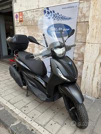 Piaggio Beverly 400 i.e. s