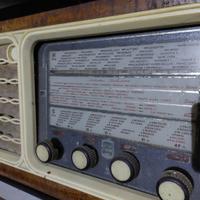 radio d'epoca anni 1940-1950