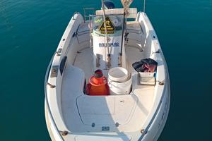 barca modello FIRST AQUAMAR 4.70