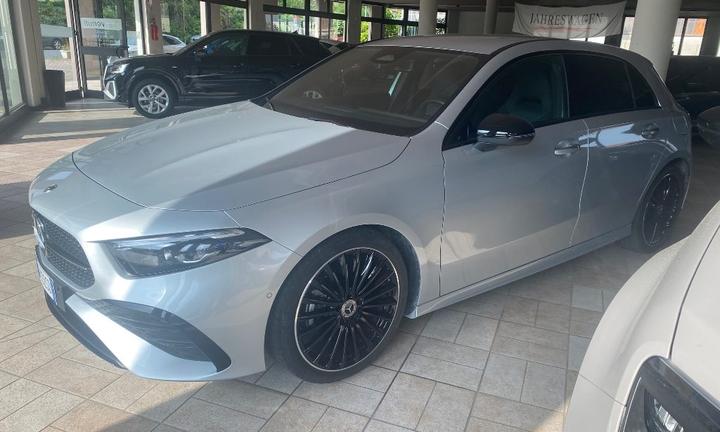 MERCEDES-BENZ A 180 d Automatic AMG Line Premium