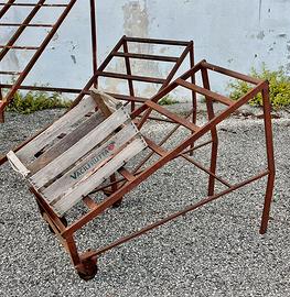 Carrelli ferro espositori piante frutta