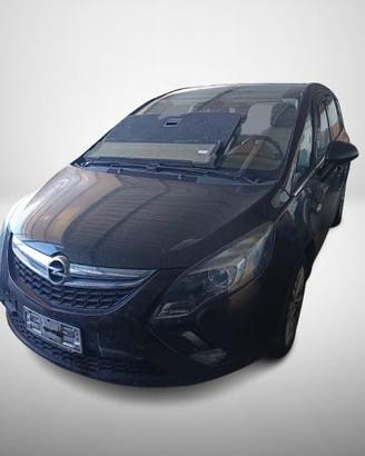 Musata ricambi e porte Opel Zafira C 2017