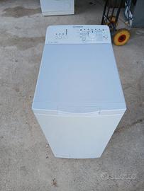 Lavatrice INDESIT classe A ++ carico dal alto 