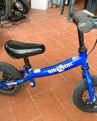 Bicicletta senza pedali