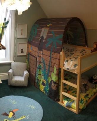 Letto Kura con materasso e tenda TUTTO COMPRESO