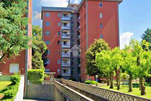 3 LOCALI A PESCHIERA BORROMEO