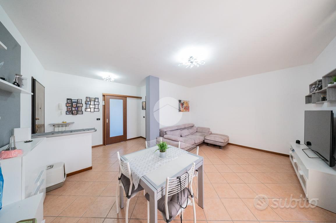 Appartamento – Mantova, Dosso del Corso - Vista 2