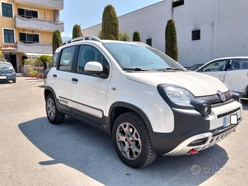 Fiat Panda Cross 900 Benzina Gpl 4x4 2015