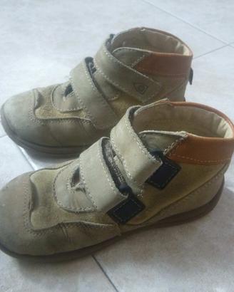 SCARPINE nr. 24 neonato/a, invernarli