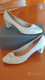 scarpe donna n.40 nuove in pelle bianca