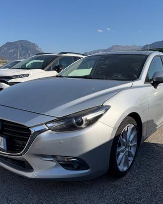 MAZDA 3 1.5 Skyactiv-D Exceed