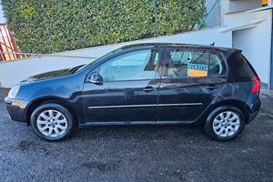 Volkswagen Golf V serie