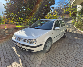 Volkswagen Golf 1.6 5 porte