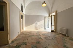 5 LOCALI A NARDÒ