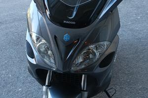 scooter piaggio X9 Evolution 250