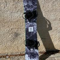 Snowboard Neversummer Ripsaw attacchi Ride El Capo