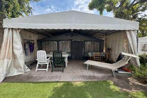 Roulotte Hymer Eriba veranda e struttura campeggio
