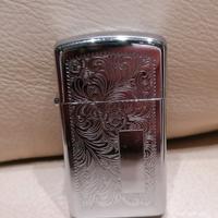 Accendino Zippo Venetian Slim