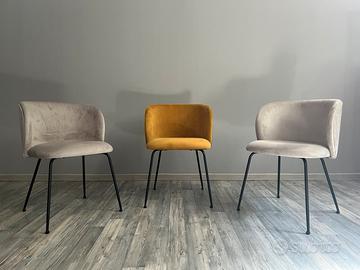 KATE - Sedia in velluto ocra e acciaio nero