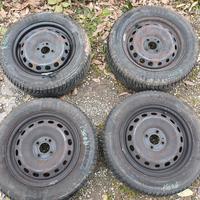 8 gomme 185/65 R15 (cerchioni+4stagioni+4invernali