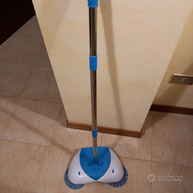 Scopa raccogli sporco