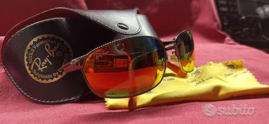 Rayban, occhiali da sole specchiati by Luxottica