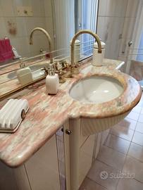 Mobile Bagno in Marmo