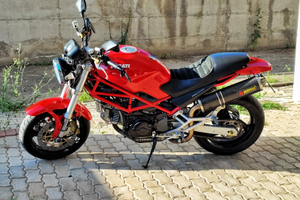 Ducati monster 900