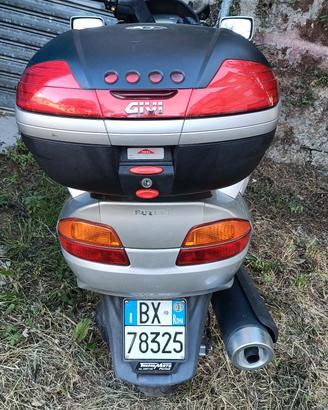 Suzuki Burgman 650