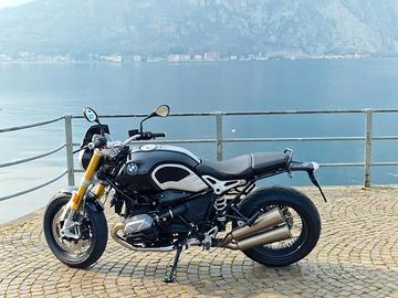 BMW R NINE T